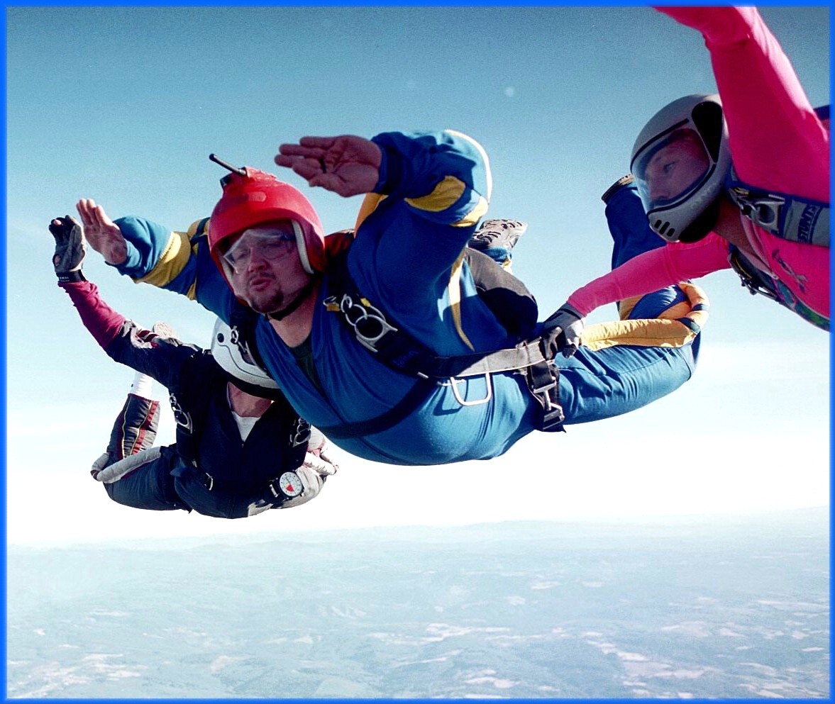 landisgaryskydive01.jpg