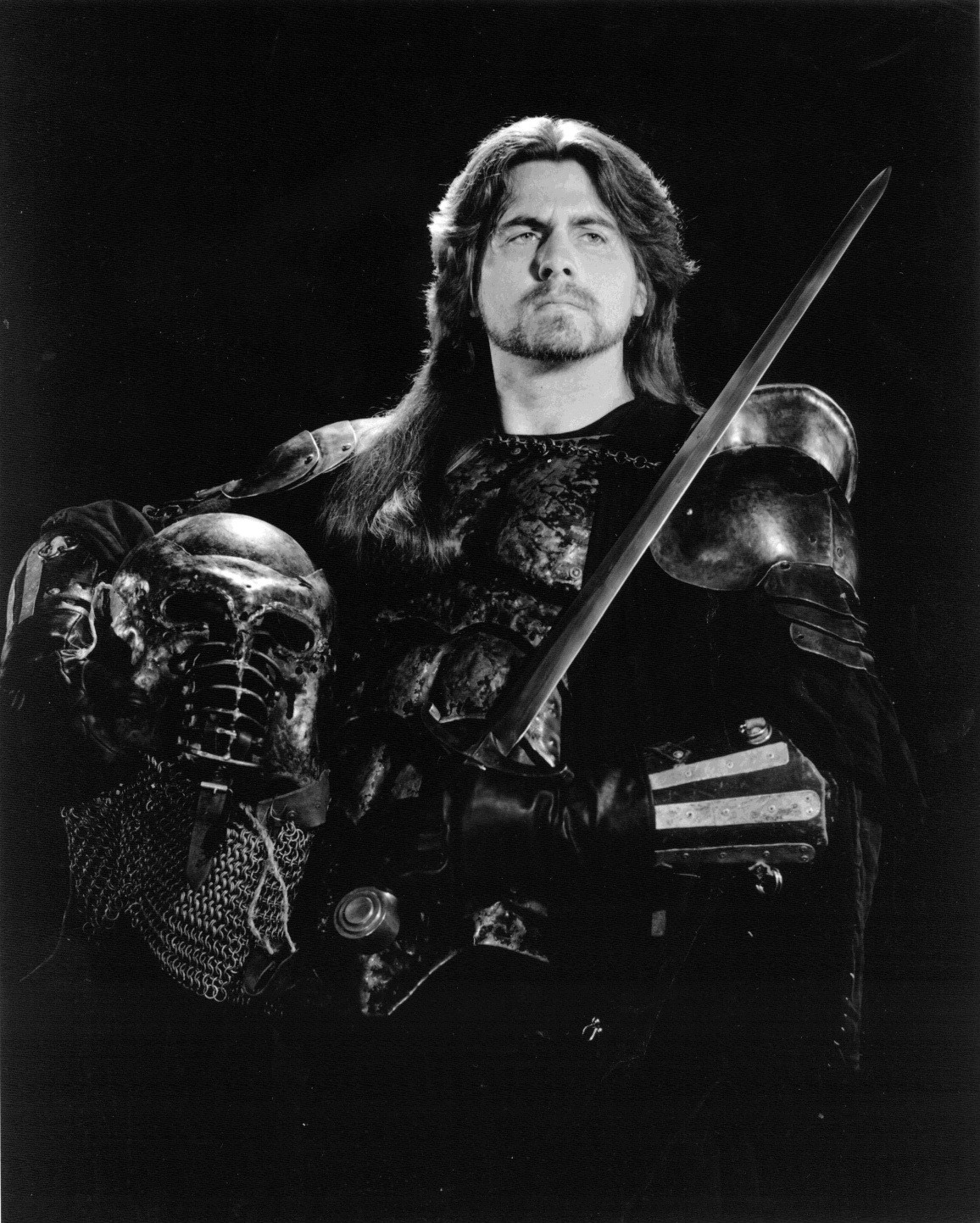 tommywinarmour.jpg